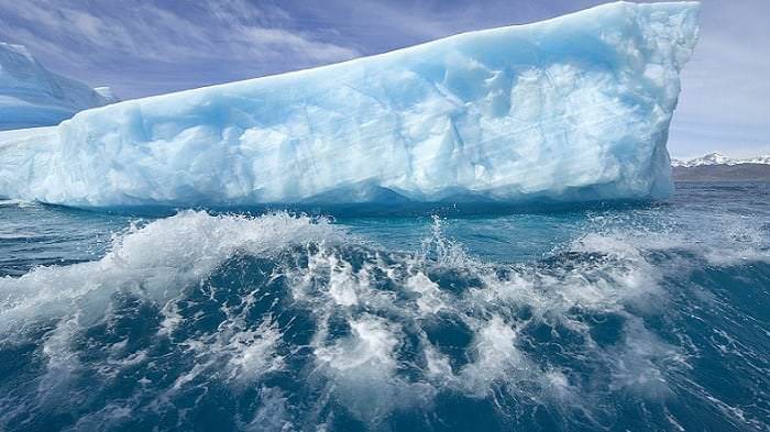 Antarktika’dan Dünya’ya Kötü Haber: Dev Bir Buz Kütlesi Kopuyor!