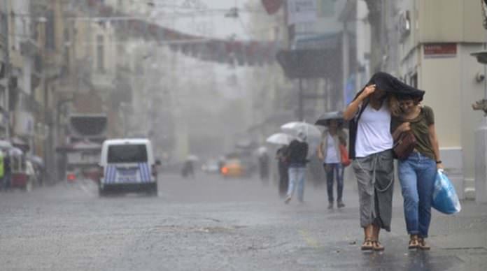 Meteoroloji'den İstanbul için sağanak yağmur uyarısı!